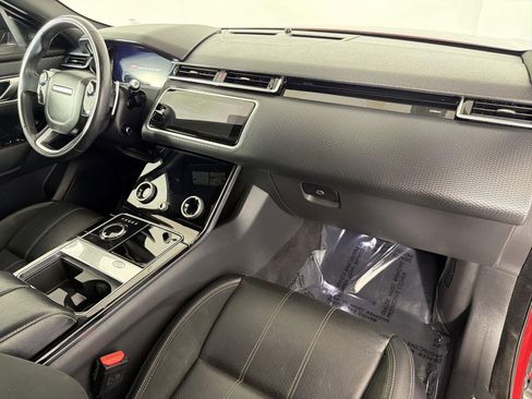 Used 2020 Land Rover Range Rover Velar R-Dynamic S image 35