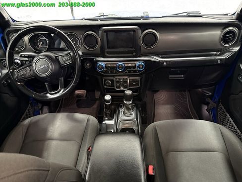 Used 2022 Jeep Gladiator Sport image 6