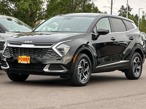 Used 2025 Kia Sportage LX AWD/4WD image 8