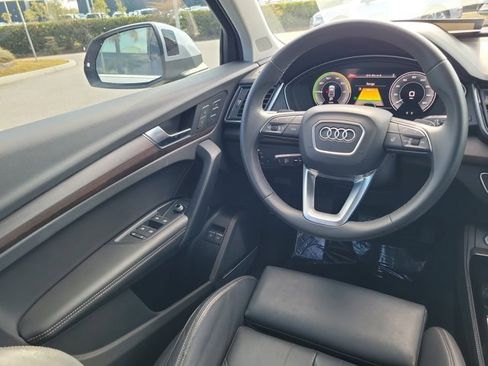Certified 2023 Audi Q5 e Premium Plus w/ Premium Plus Package image 13