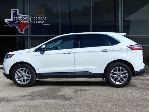 Used 2023 Ford Edge SEL image 7