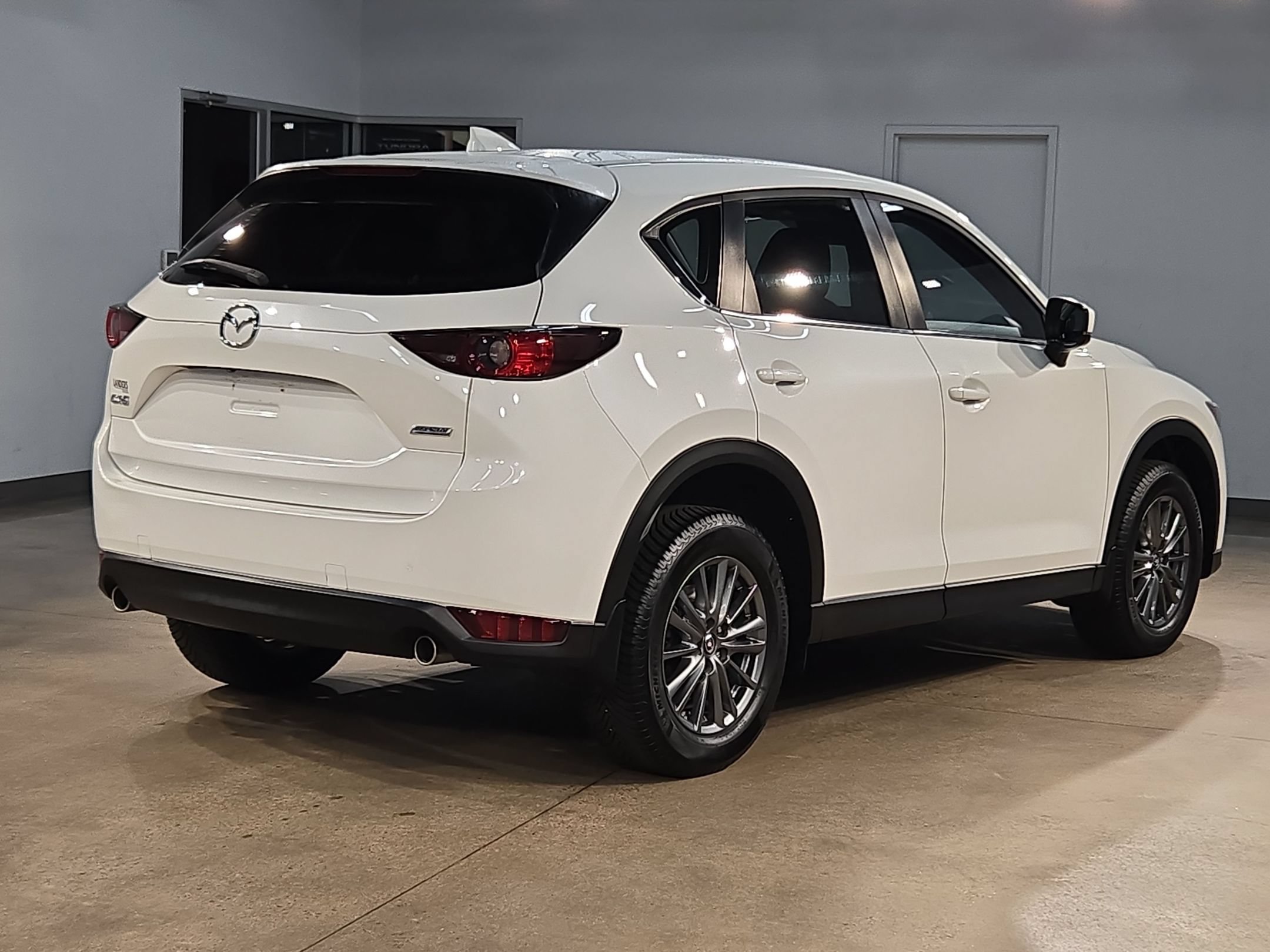 Used 2017 MAZDA CX-5 Sport FWD image 7
