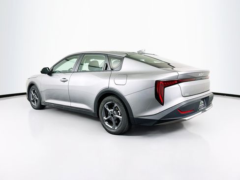 Used 2025 Kia K4 FWD image 5