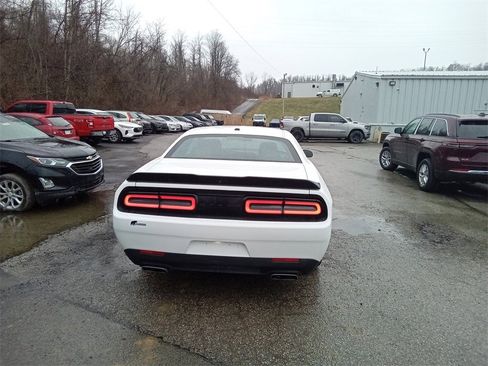 Used 2023 Dodge Challenger R/T w/ Blacktop Package image 5