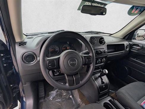 Used 2017 Jeep Patriot Sport w/ Power Value Group image 8