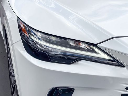 Used 2024 Lexus RX 350 Premium Plus w/ Convenience Package FWD image 7