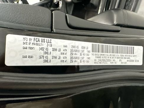 Used 2018 Jeep Grand Cherokee Limited AWD/4WD image 38