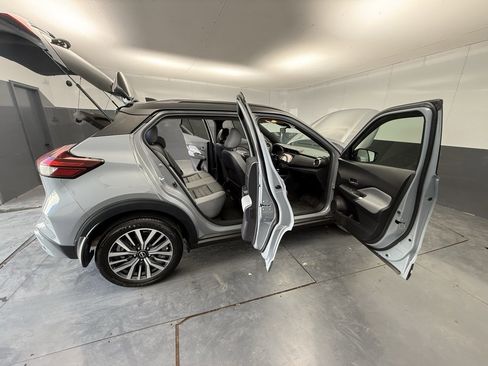 Used 2024 Nissan Kicks SR w/ SR Premium Package image 20
