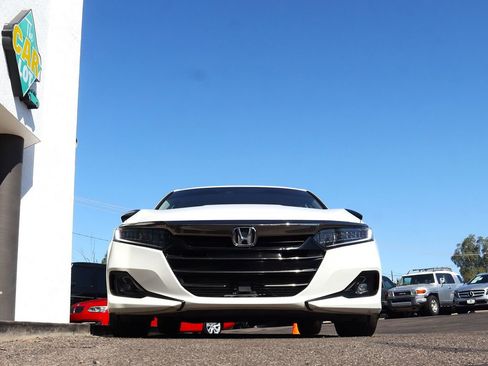 Used 2021 Honda Accord Sport Special Edition image 17
