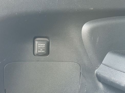 Used 2016 Honda Pilot EX image 35