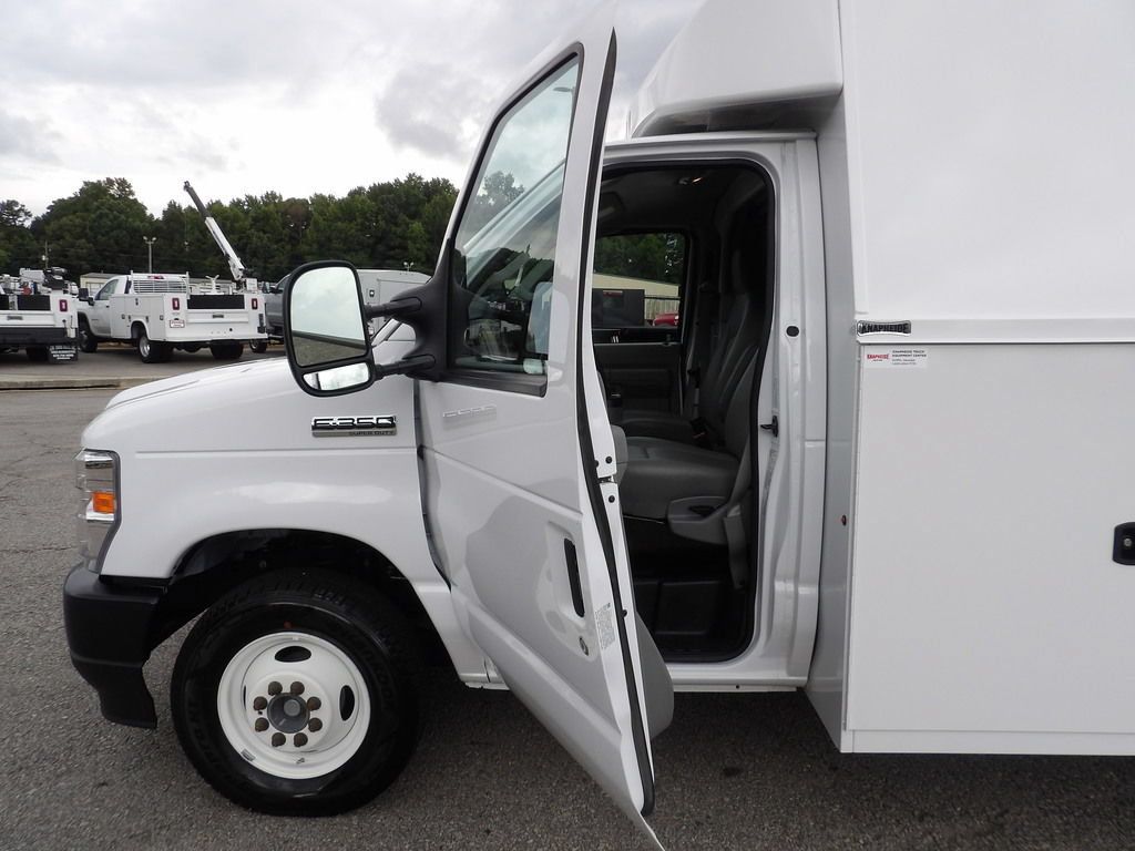 Used 2024 Ford E-350 and Econoline 350 Super Duty w/ Driver's Safety Package RWD image 14