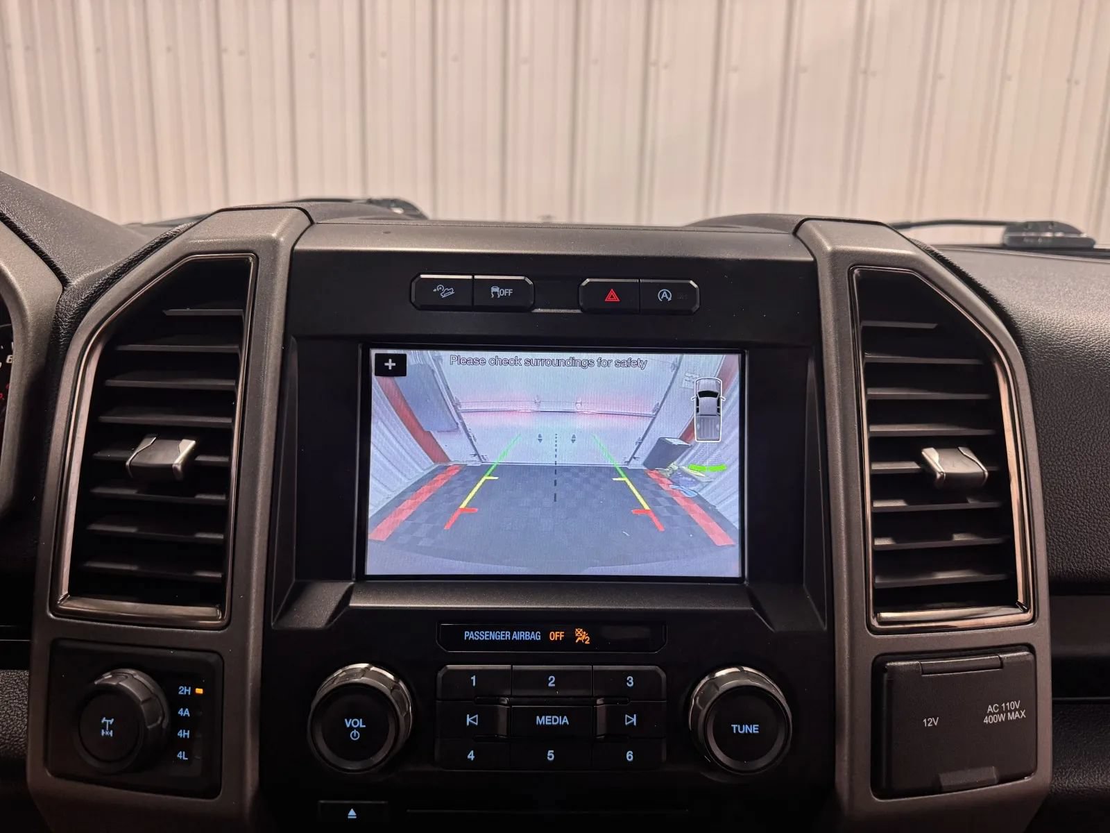 Used 2018 Ford F150 Raptor w/ Equipment Group 801A Mid AWD/4WD image 30