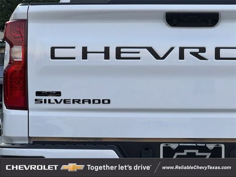 New 2026 Chevrolet Silverado 1500 Custom w/ LPO, Dark Essentials Package image 6