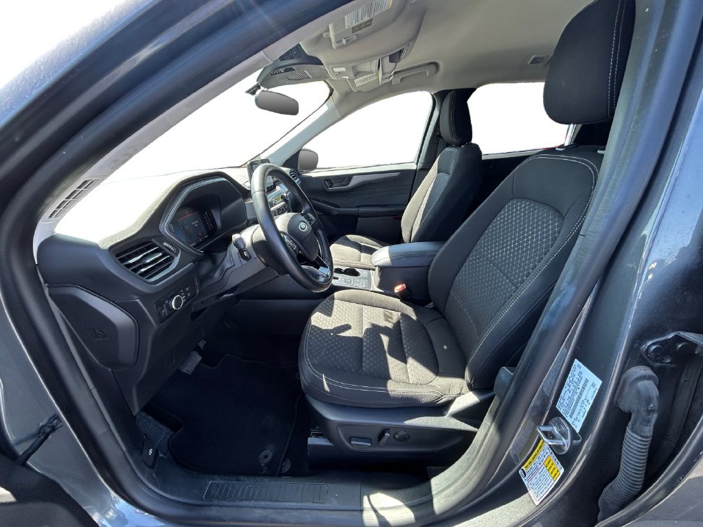 Used 2024 Ford Escape Active AWD/4WD image 13