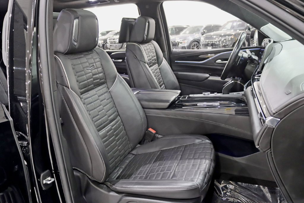 Used 2023 Cadillac Escalade V AWD/4WD image 25