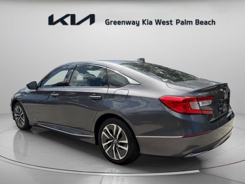 Used 2019 Honda Accord Touring image 5