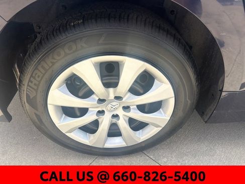 Used 2025 Toyota Corolla LE FWD image 6