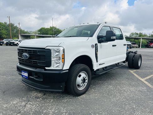 New 2026 Ford F350 XL AWD/4WD image 4