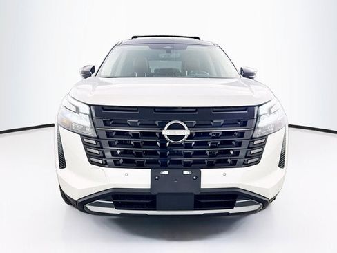 New 2026 Nissan Pathfinder Platinum w/ Cargo Package AWD/4WD image 2