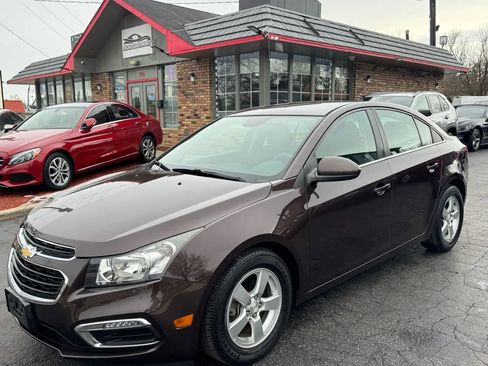 Used 2015 Chevrolet Cruze LT image 7