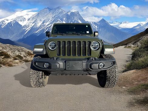 Used 2020 Jeep Wrangler Unlimited Sahara image 8