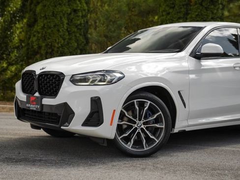 Used 2022 BMW X4 xDrive30i AWD/4WD image 3