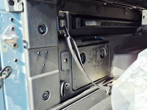 Certified 2025 Hyundai Santa Cruz SEL image 17