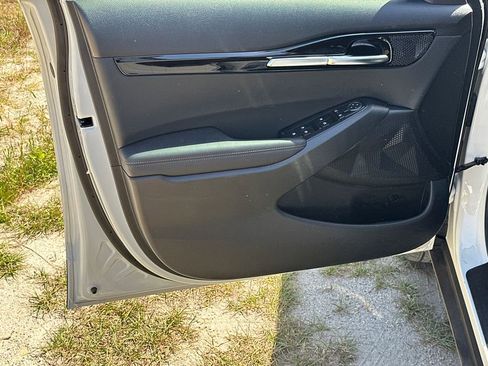 New 2026 Kia Seltos S FWD image 10