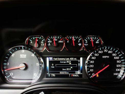 Used 2020 Chevrolet Tahoe LT image 17