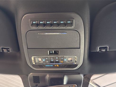 Used 2024 Ford F150 Raptor AWD/4WD image 21