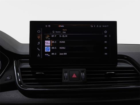 Used 2023 Audi Q5 2.0T Prestige w/ Prestige Package image 24