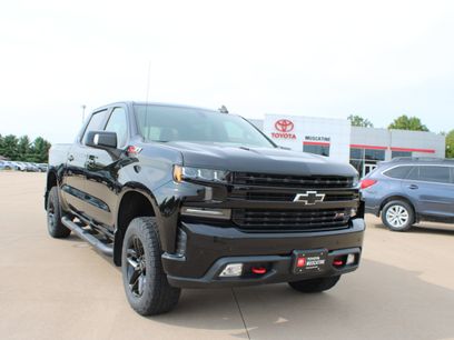 Used 2020 Chevrolet Silverado 1500 LT Trail Boss w/ Midnight Edition
