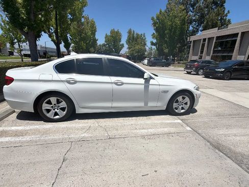 Used 2013 BMW 528i xDrive Sedan AWD/4WD image 8