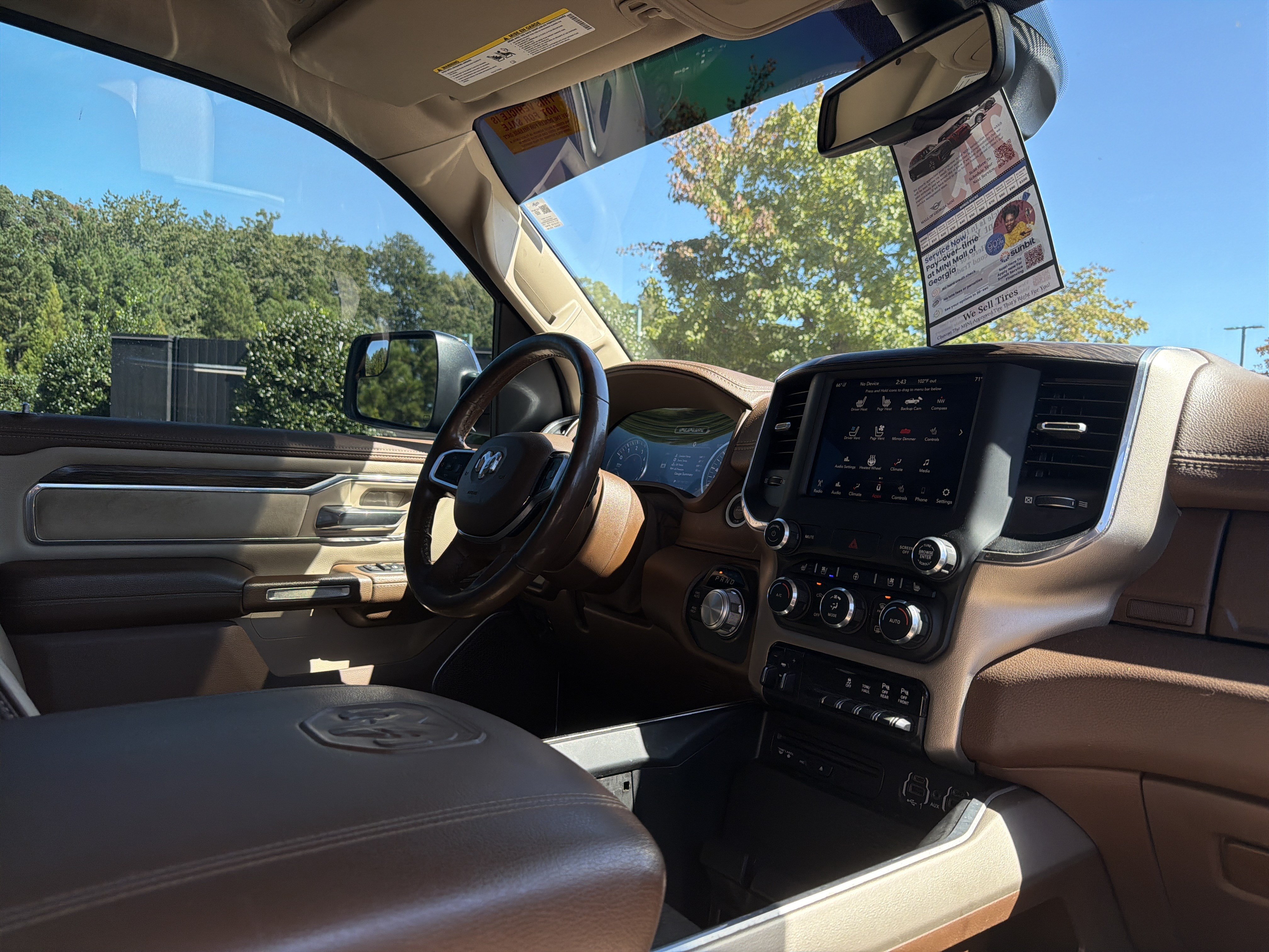 Used 2019 RAM 1500 Laramie AWD/4WD image 14