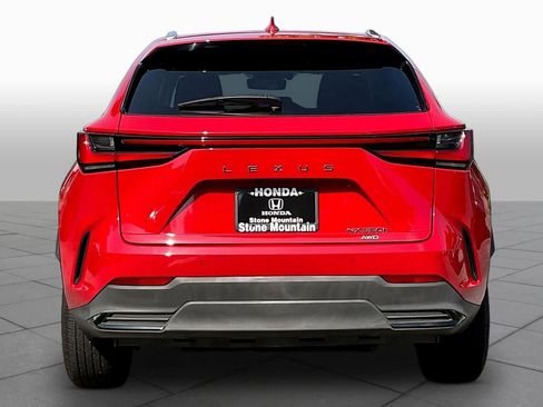 Used 2025 Lexus NX 350h AWD w/ Cold Area Package image 9