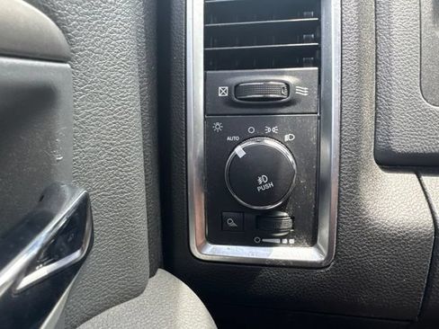 Used 2016 RAM 1500 Big Horn AWD/4WD image 9