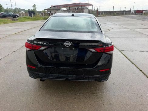Used 2025 Nissan Sentra SR FWD image 4