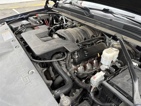 Used 2018 Chevrolet Tahoe LT image 36