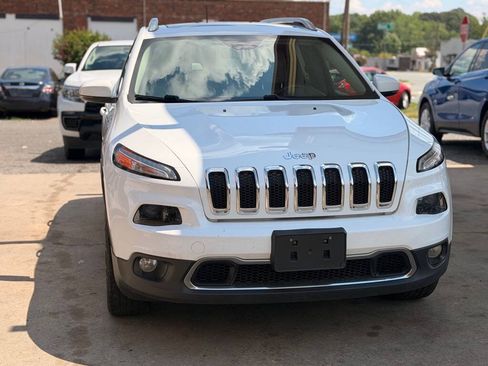 Used 2015 Jeep Cherokee Limited AWD/4WD image 3