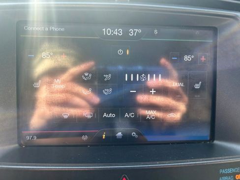 Used 2011 Ford Edge Limited w/ 302A Rapid Spec Order Code image 26