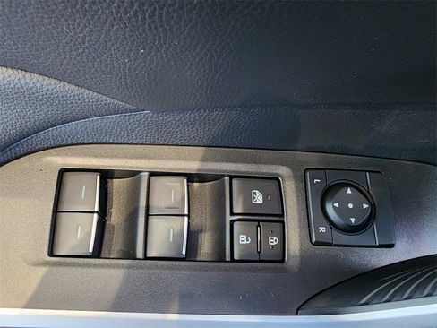 New 2025 Toyota RAV4 XLE image 11