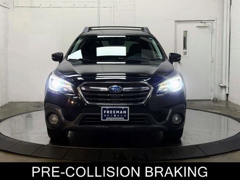 Used 2019 Subaru Outback 2.5i Limited image 3