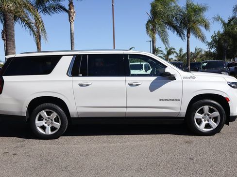 Used 2021 Chevrolet Suburban High Country w/ Premium Package image 10