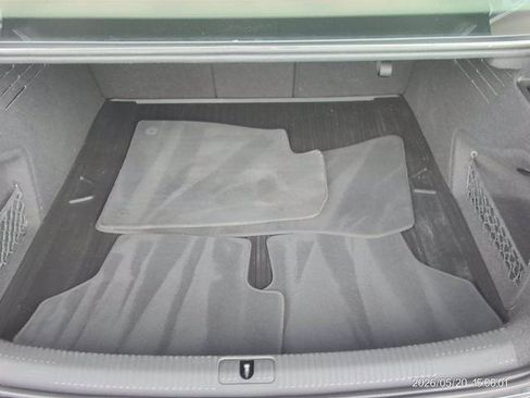 Used 2019 Audi A4 2.0T Premium FWD image 17