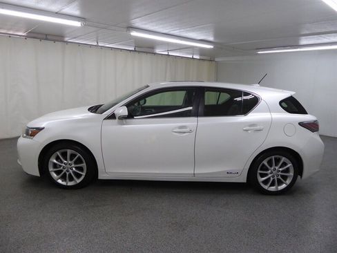 Used 2012 Lexus CT 200h Premium image 4