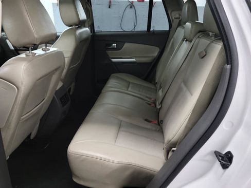 Used 2014 Ford Edge SEL w/ Equipment Group 205A image 8