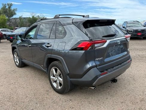 Used 2020 Toyota RAV4 Limited AWD/4WD image 3