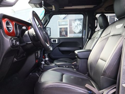 Used 2019 Jeep Wrangler Unlimited Rubicon AWD/4WD image 15