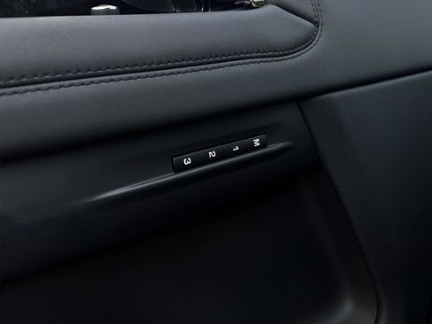 Used 2021 Land Rover Range Rover Evoque S image 22