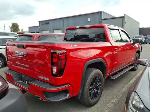 Used 2024 GMC Sierra 1500 Elevation AWD/4WD image 7